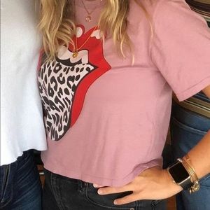 Von maur graphic tee